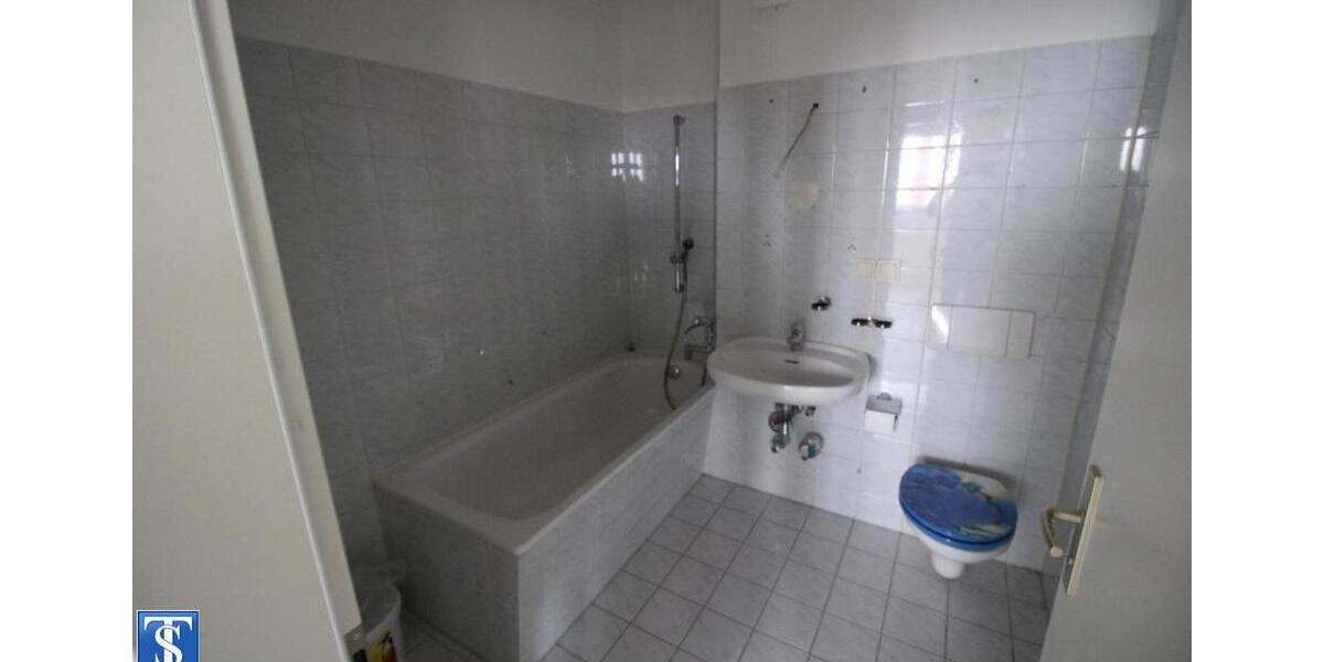 Etagenwohnung Plauen Alt Chrieschwitz - 1 Zimmer, 34 m&sup2;, 200&euro; | Angebot:23602094