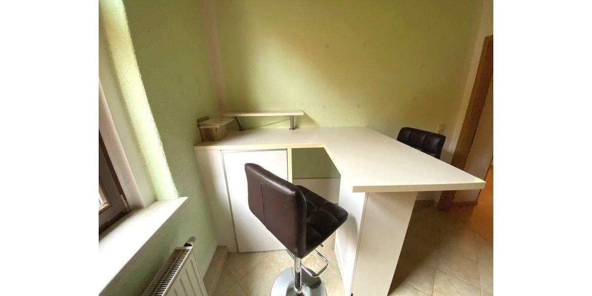 Etagenwohnung Plauen Ostvorstadt - 2 Zimmer, 66 m&sup2;, 390&euro; | Angebot:25800327