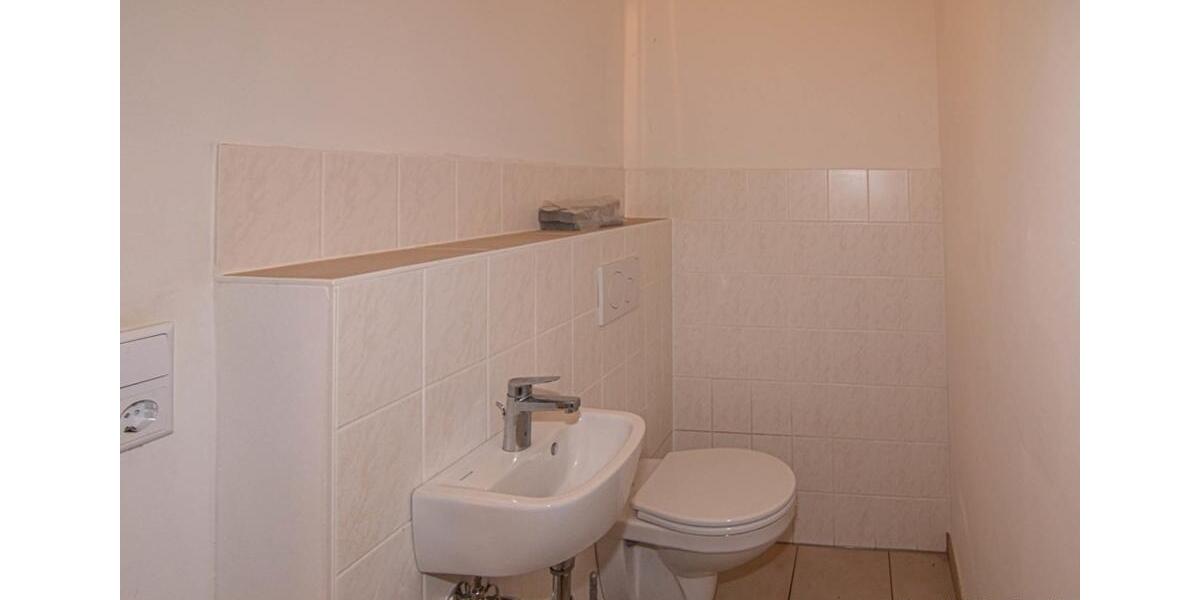 Gewerbeobjekt Oberkotzau - 1.800&euro; | Angebot:17915051