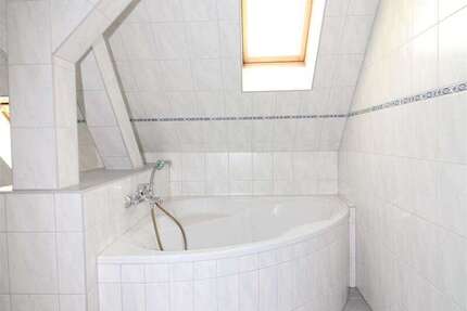 Wohnung Plauen Bahnhofsvorstadt - 2 Zimmer, 69 m&sup2;, 285&euro; | Angebot:23869858