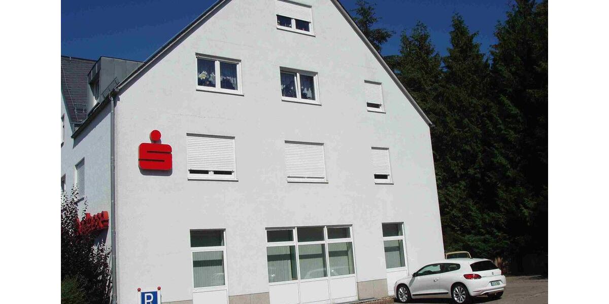 Dachgeschoßwohnung Bergen - 3.5 Zimmer, 98 m&sup2;, 450&euro; | Angebot:25855305