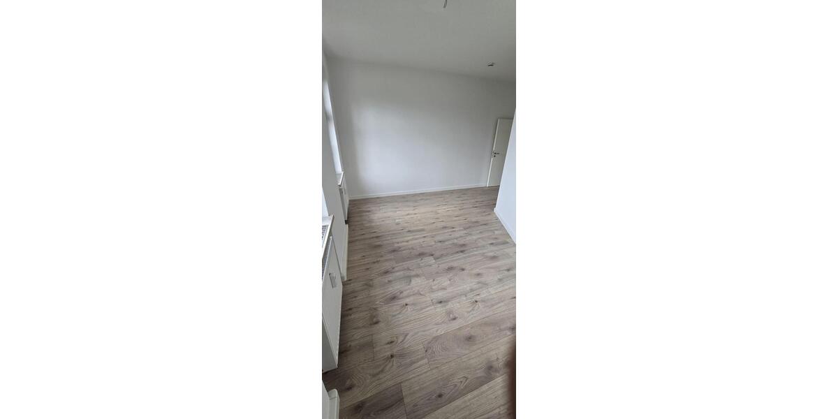 Etagenwohnung Lengenfeld - 2 Zimmer, 48 m&sup2;, 312&euro; | Angebot:26662899