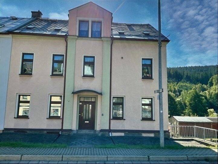 Einfamilienhaus Klingenthal Zwota - 8 Zimmer, 175 m&sup2;, 90.000&euro; | Angebot:25662072