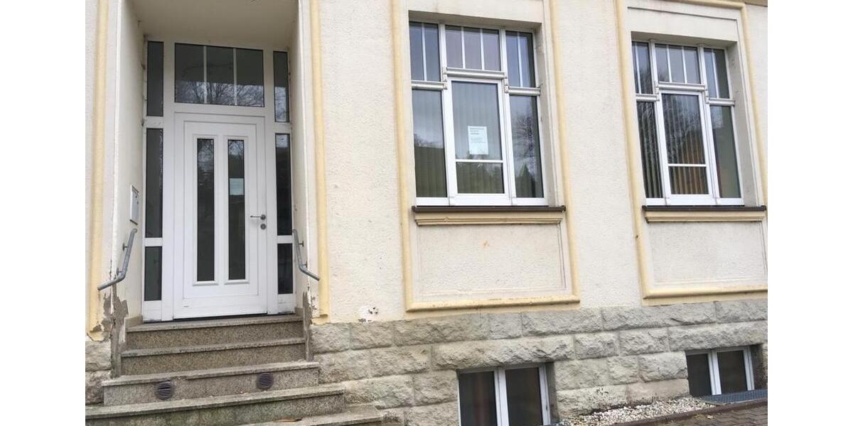 Etagenwohnung Schönheide - 3 Zimmer, 75 m&sup2;, 400&euro; | Angebot:24650264