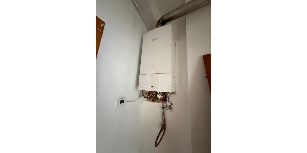 Etagenwohnung Hof Altstadt - 3 Zimmer, 90 m&sup2;, 650&euro; | Angebot:25497531