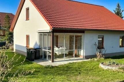 Haus Falkenstein - 4 Zimmer, 137 m&sup2;, 285.000&euro; | Angebot:26128492