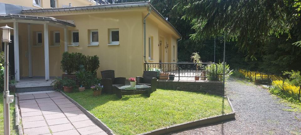 Dachgeschoßwohnung Muldenhammer - 2 Zimmer, 50 m&sup2;, 275&euro; | Angebot:22938332