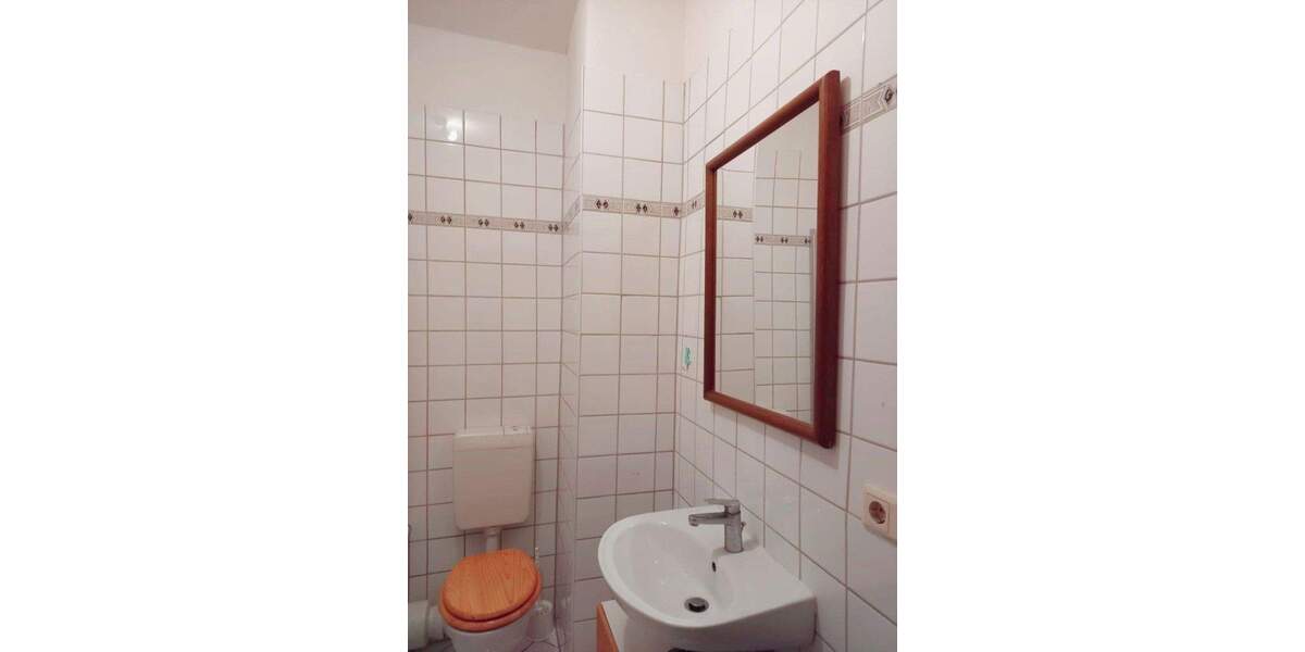 Etagenwohnung Plauen Stadtmitte - 4 Zimmer, 90 m&sup2;, 49.000&euro; | Angebot:25745243