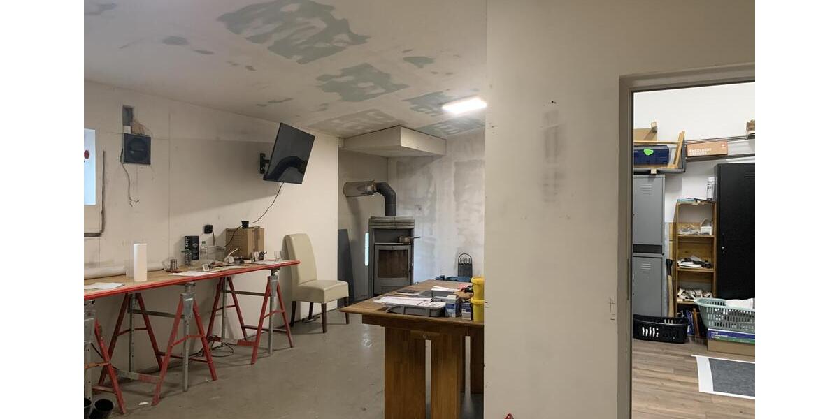 Gewerbeobjekt Hof Christiansreuth - 590&euro; | Angebot:23041837