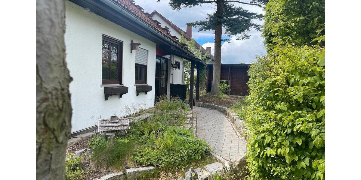 Einfamilienhaus Hof Altstadt - 5 Zimmer, 110 m&sup2;, 1.100&euro; | Angebot:26552996