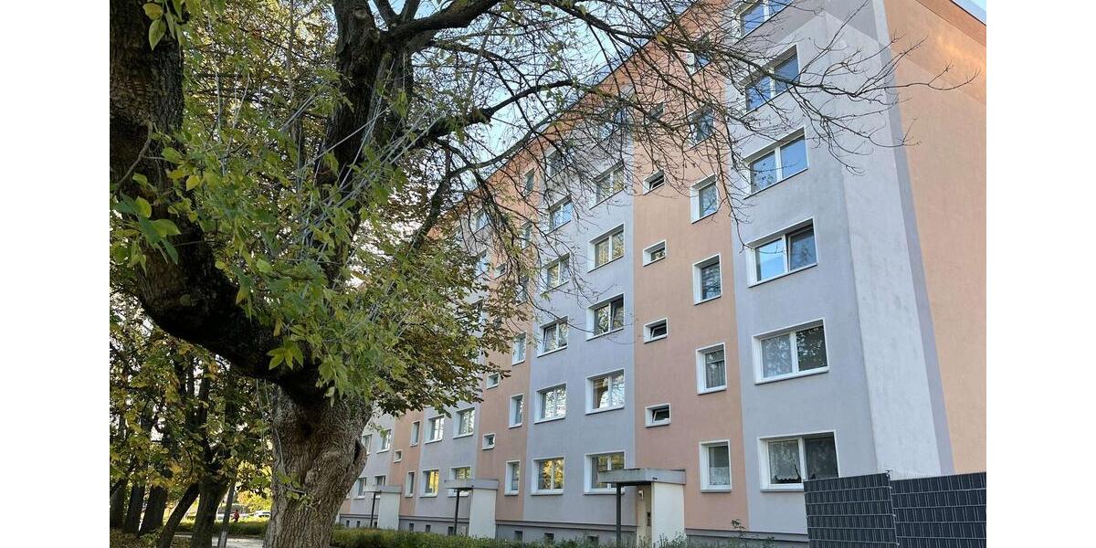 Etagenwohnung Plauen Alt Chrieschwitz - 3 Zimmer, 69 m&sup2;, 414&euro; | Angebot:23601090