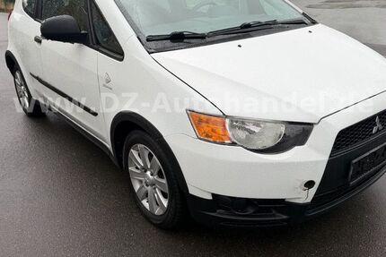 Mitsubishi Colt 67.730 km 1.350 &euro; Netzschkau 08491