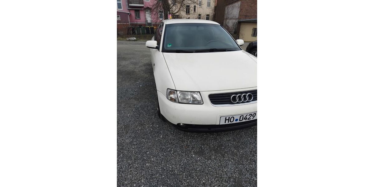 Audi A3 260.000 km 670 &euro; Hof 95028