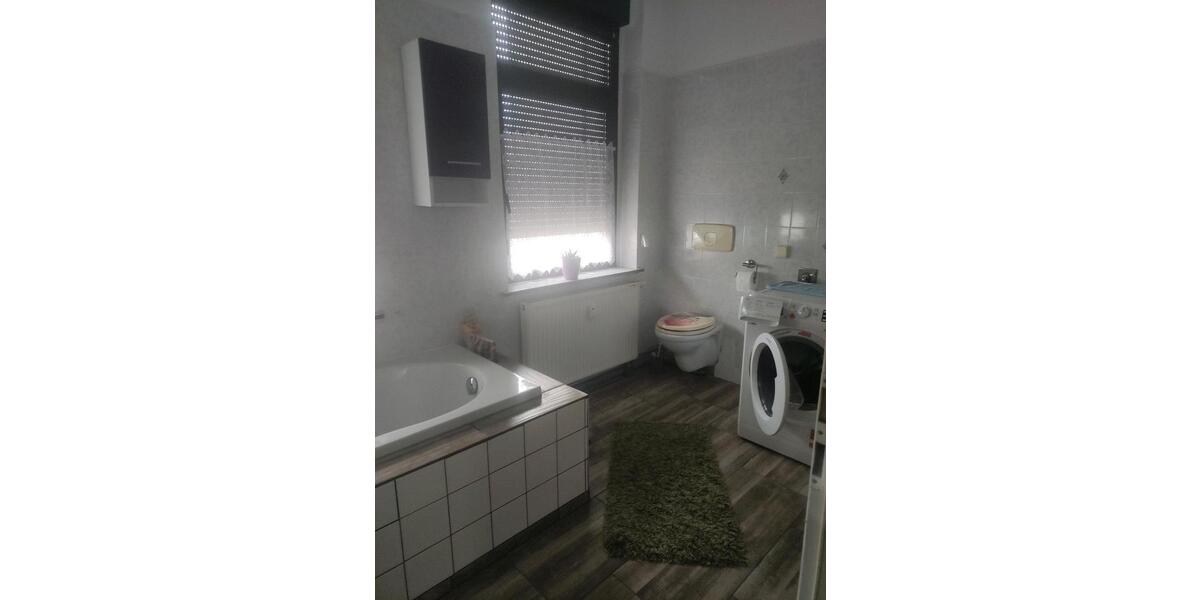 Mehrfamilienhaus, Wohnhaus Netzschkau - 4 Zimmer, 147 m&sup2;, 65.000&euro; | Angebot:24306710