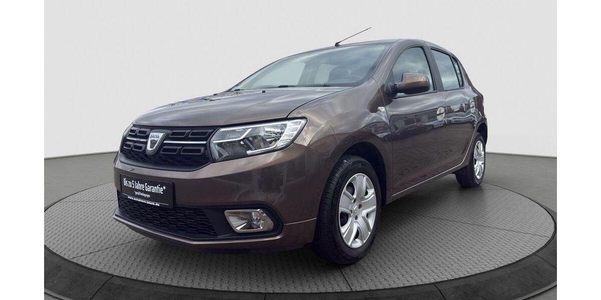 Dacia Sandero 17.476 km 10.734 &euro; Neustadt 08223