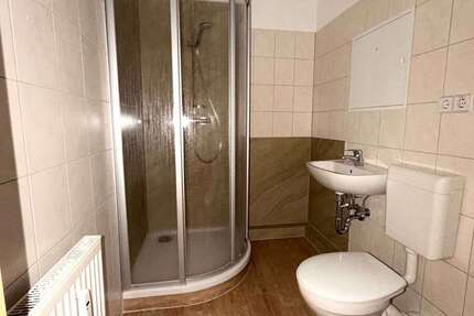 Wohnung Plauen Alt Chrieschwitz - 3 Zimmer, 56 m&sup2;, 299&euro; | Angebot:25872368