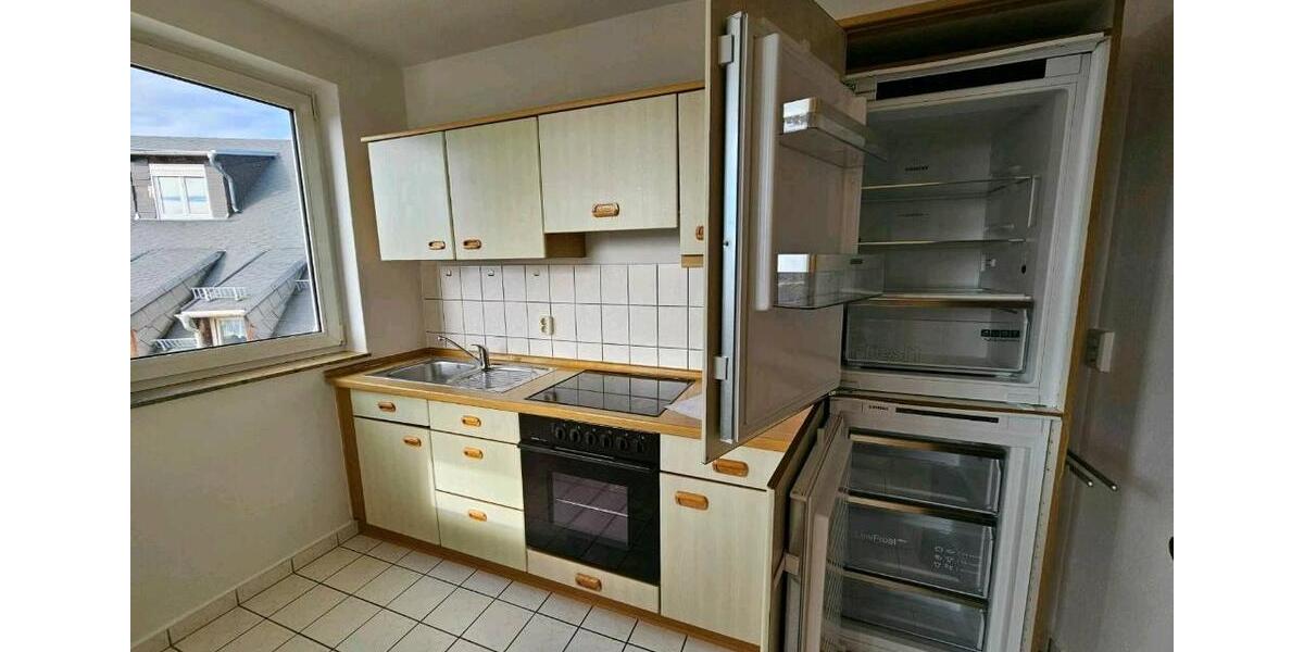 Etagenwohnung Plauen Bahnhofsvorstadt - 2 Zimmer, 65 m&sup2;, 295&euro; | Angebot:25402573