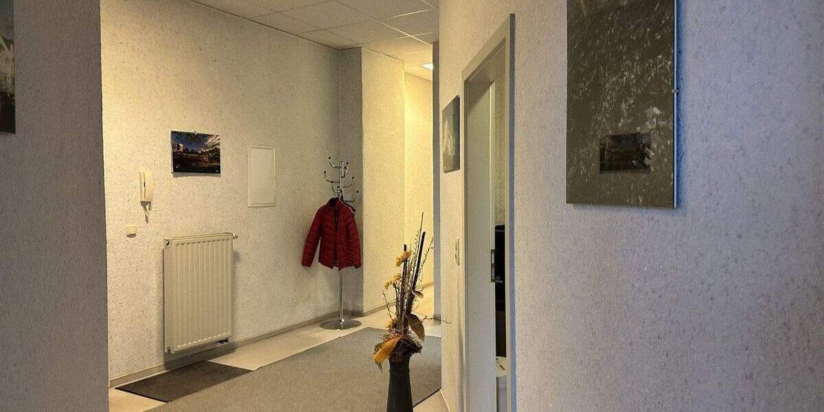 Gewerbeobjekt Auerbach/Vogtland Auerbach - 7 Zimmer, 94 m&sup2;, 98.000&euro; | Angebot:25747162