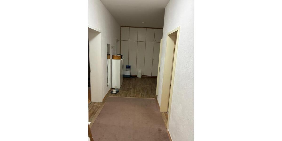 Etagenwohnung Hof Altstadt - 4 Zimmer, 120 m&sup2;, 840&euro; | Angebot:25951772