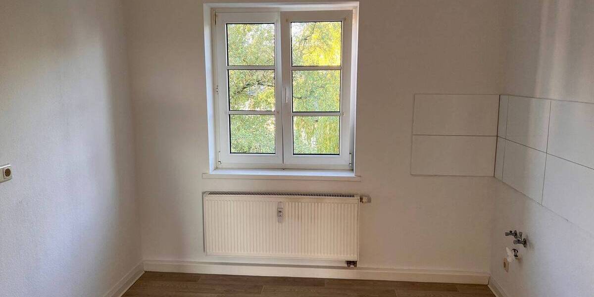 Etagenwohnung Plauen Reusa - 1 Zimmer, 235 m&sup2;, 125.000&euro; | Angebot:26723401