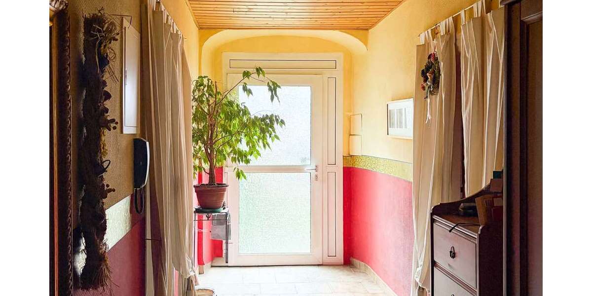 Einfamilienhaus Hof Altstadt - 6 Zimmer, 230 m&sup2;, 420.000&euro; | Angebot:27327720