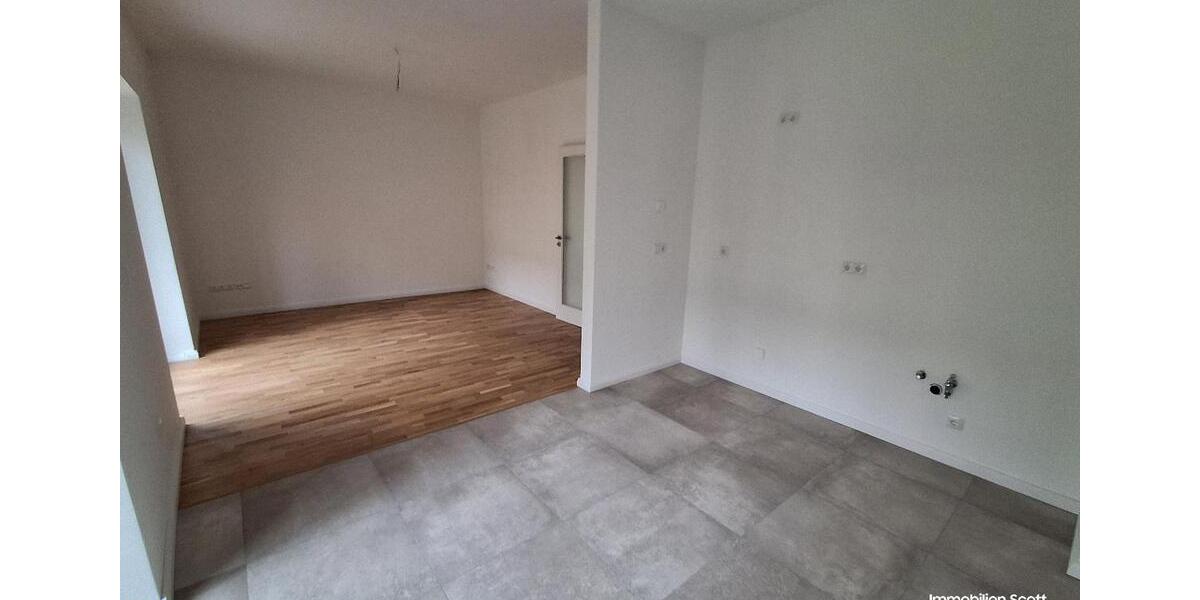 Etagenwohnung Plauen Bahnhofsvorstadt - 3 Zimmer, 84 m&sup2;, 715&euro; | Angebot:22653716