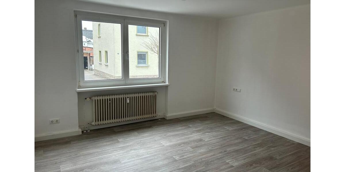 Etagenwohnung Rehau - 2 Zimmer, 60 m&sup2;, 350&euro; | Angebot:25968165