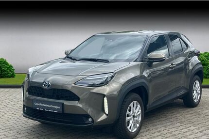 Toyota Yaris Cross 25.000 km 25.500 &euro; Plauen 08525