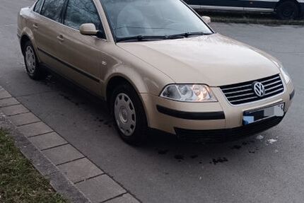 VW Passat 240.000 km 1.999 &euro; Moßbach 07907