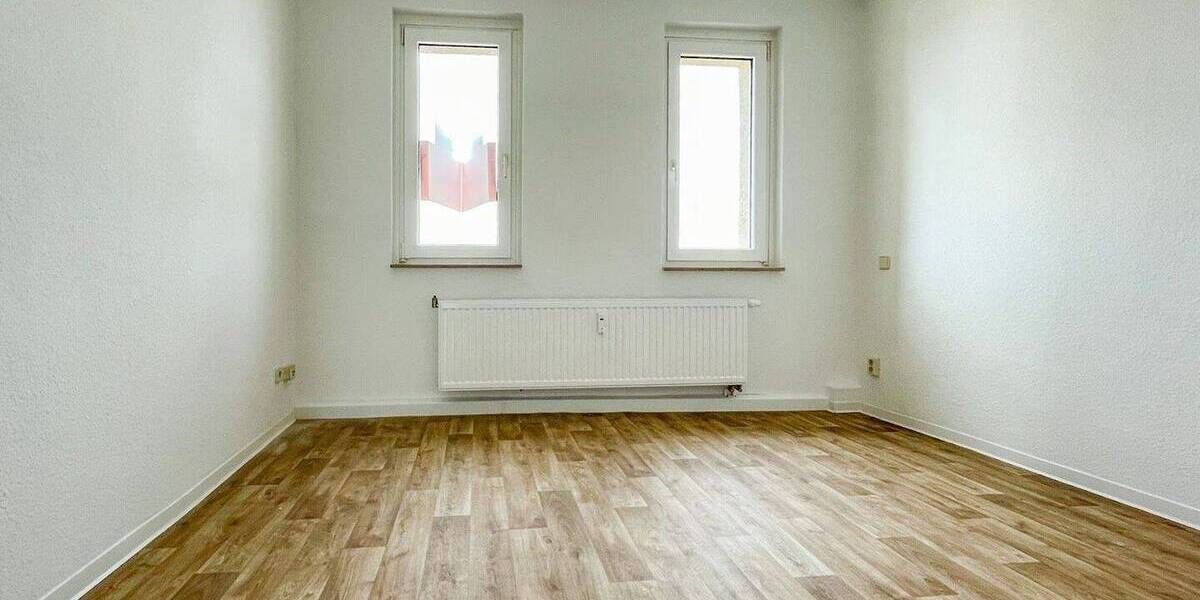 Etagenwohnung Plauen Westend - 2 Zimmer, 34 m&sup2;, 169&euro; | Angebot:26080428