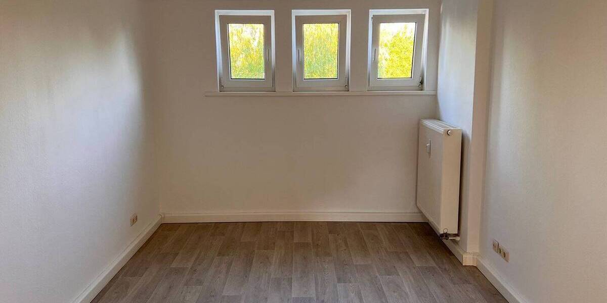 Etagenwohnung Plauen Reusa - 1 Zimmer, 235 m&sup2;, 125.000&euro; | Angebot:26723401