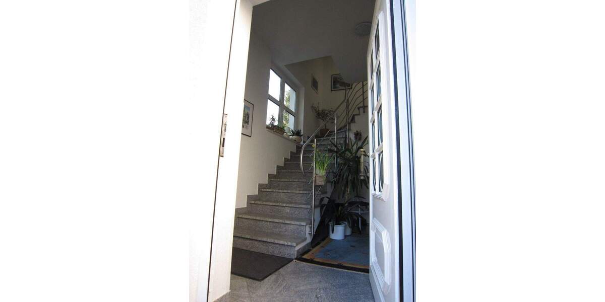 Einfamilienhaus Plauen Westend - 1 Zimmer, 316 m&sup2;, 549.000&euro; | Angebot:25686113