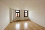 Etagenwohnung Plauen - 2 Zimmer, 71 m&sup2;, 375&euro; | Angebot:25363730