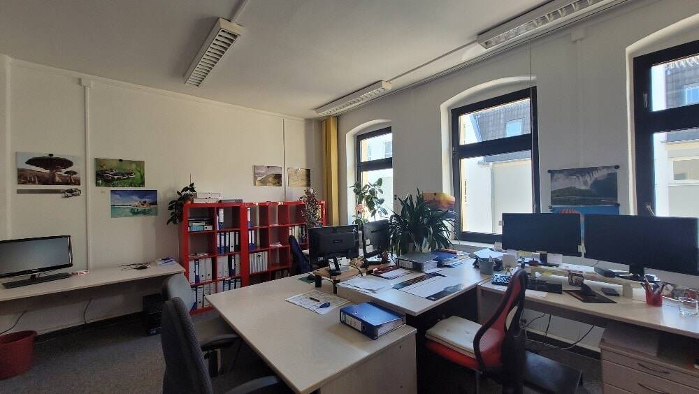 Gewerbeobjekt Plauen Jößnitz - 9 Zimmer, 220.000&euro; | Angebot:26345617