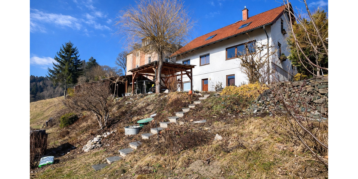 Einfamilienhaus Klingenthal Zwota-Zechenbach - 5 Zimmer, 162 m&sup2;, 310.000&euro; | Angebot:25837923