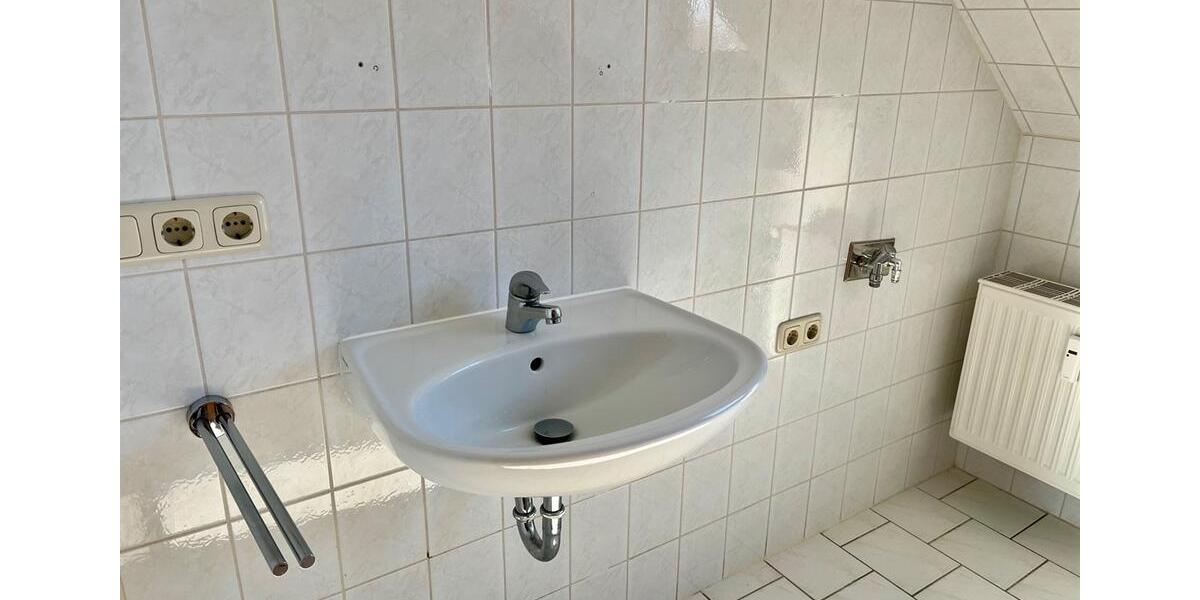 Etagenwohnung Oelsnitz (Vogtland) - 2 Zimmer, 50 m&sup2;, 294&euro; | Angebot:24604149