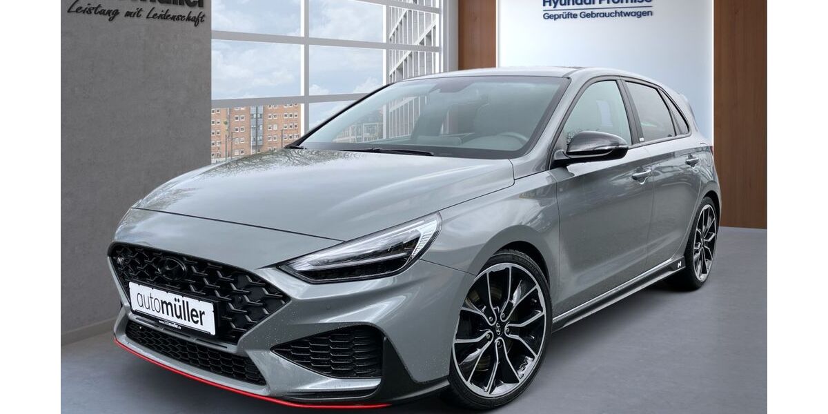 Hyundai i30 33.943 km 29.370 &euro; Hof 95030