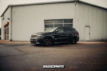 Jeep Grand Cherokee 32.500 km 48.500 &euro; Heinsdorfergrund 08468