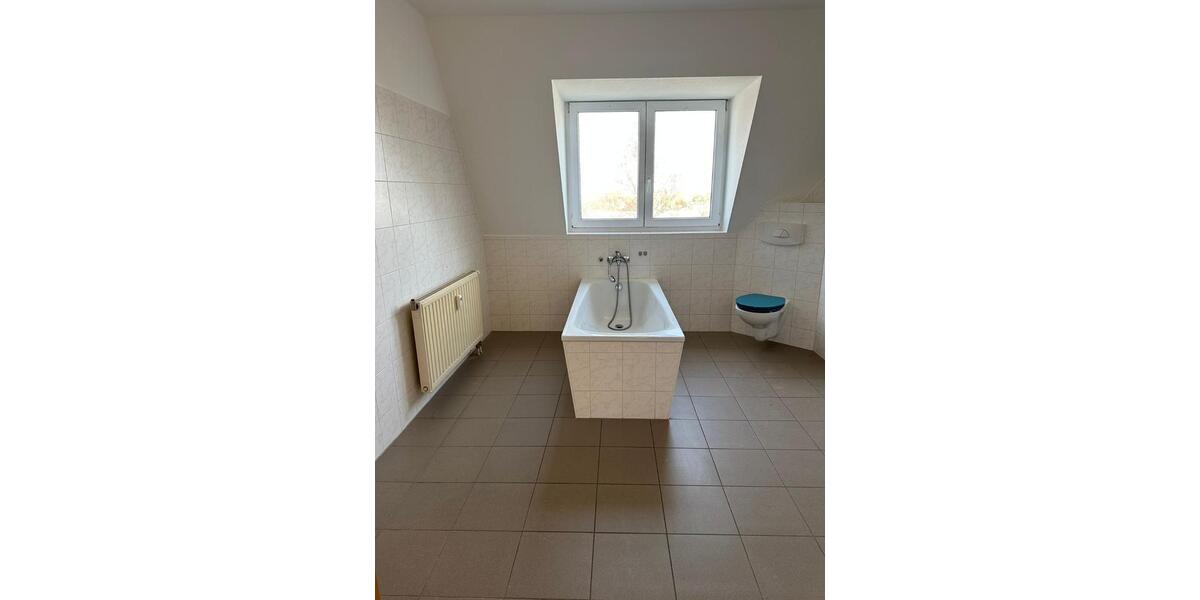 Etagenwohnung Zeulenroda-Triebes Triebes - 3 Zimmer, 75 m&sup2;, 415&euro; | Angebot:25444070