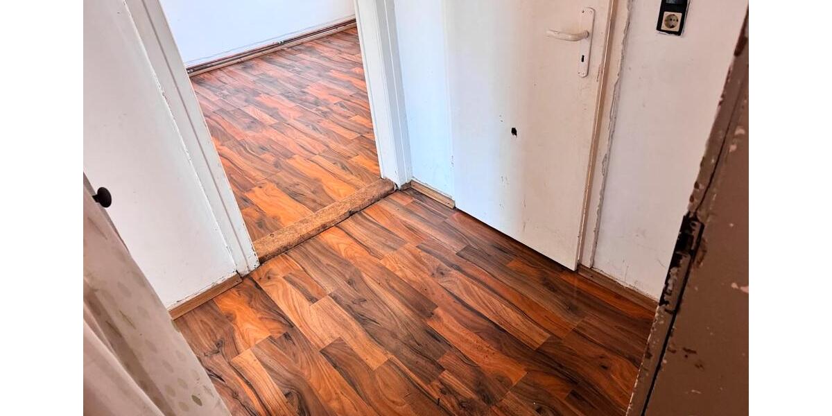 Mehrfamilienhaus, Wohnhaus Rehau - 12 Zimmer, 320 m&sup2;, 120.000&euro; | Angebot:26916895