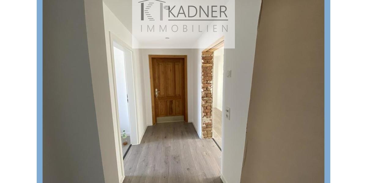 Etagenwohnung Plauen Bahnhofsvorstadt - 4 Zimmer, 100 m&sup2;, 550&euro; | Angebot:24658685