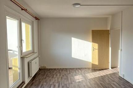 Wohnung Plauen - 1 Zimmer, 41 m&sup2;, 250&euro; | Angebot:25859235