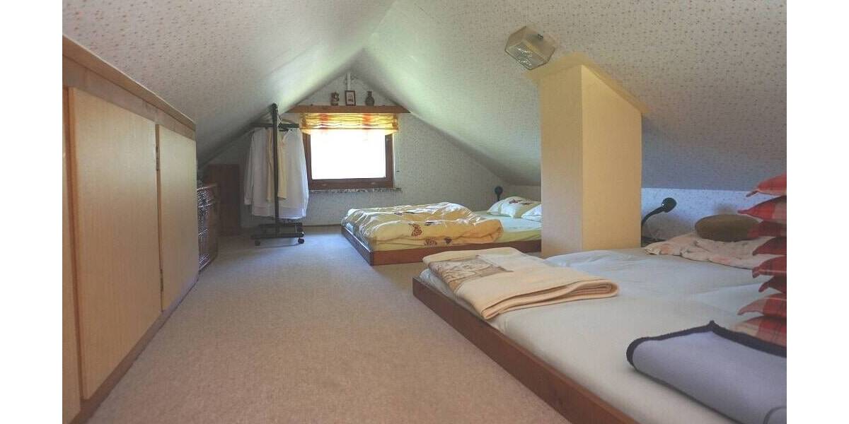 Bungalow Oelsnitz - 1 Zimmer, 40 m&sup2;, 72.000&euro; | Angebot:26570364