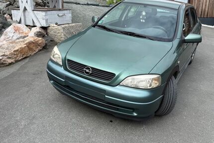 Opel Astra 307.000 km 740 &euro; Oelsnitz 08606