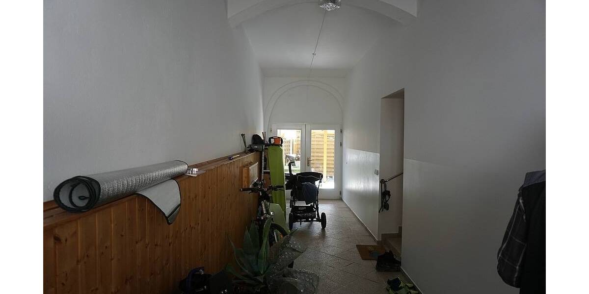 Mehrfamilienhaus, Wohnhaus Adorf - 1 Zimmer, 237 m&sup2;, 195.000&euro; | Angebot:25662000