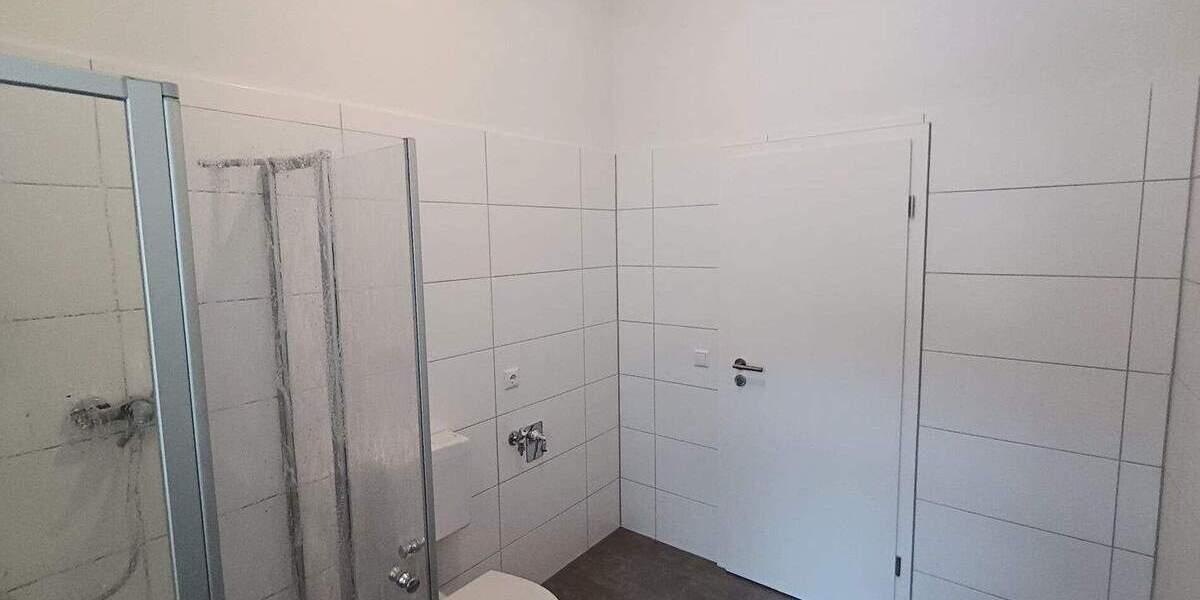 Etagenwohnung Reichenbach im Vogtland Reichenbach - 3 Zimmer, 66 m&sup2;, 400&euro; | Angebot:25769865