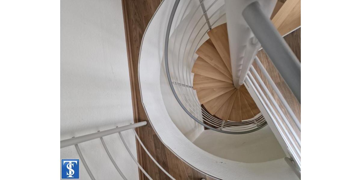 Etagenwohnung Plauen Bahnhofsvorstadt - 2 Zimmer, 80 m&sup2;, 320&euro; | Angebot:15417585