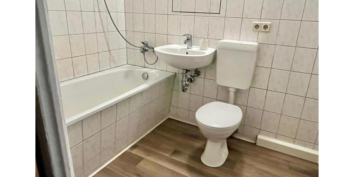 Etagenwohnung Oelsnitz (Vogtland) - 3 Zimmer, 58 m&sup2;, 316&euro; | Angebot:23732778