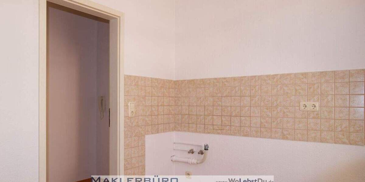 Etagenwohnung Greiz Irchwitz - 3 Zimmer, 77 m&sup2;, 347&euro; | Angebot:25678422