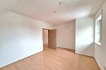 Etagenwohnung Hof Neuhof - 3 Zimmer, 80 m&sup2;, 560&euro; | Angebot:25804394